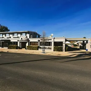 3* Motel The Town House Motor